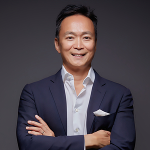 Harry Hui (Founder and Managing Partner of ClearVue Partners)